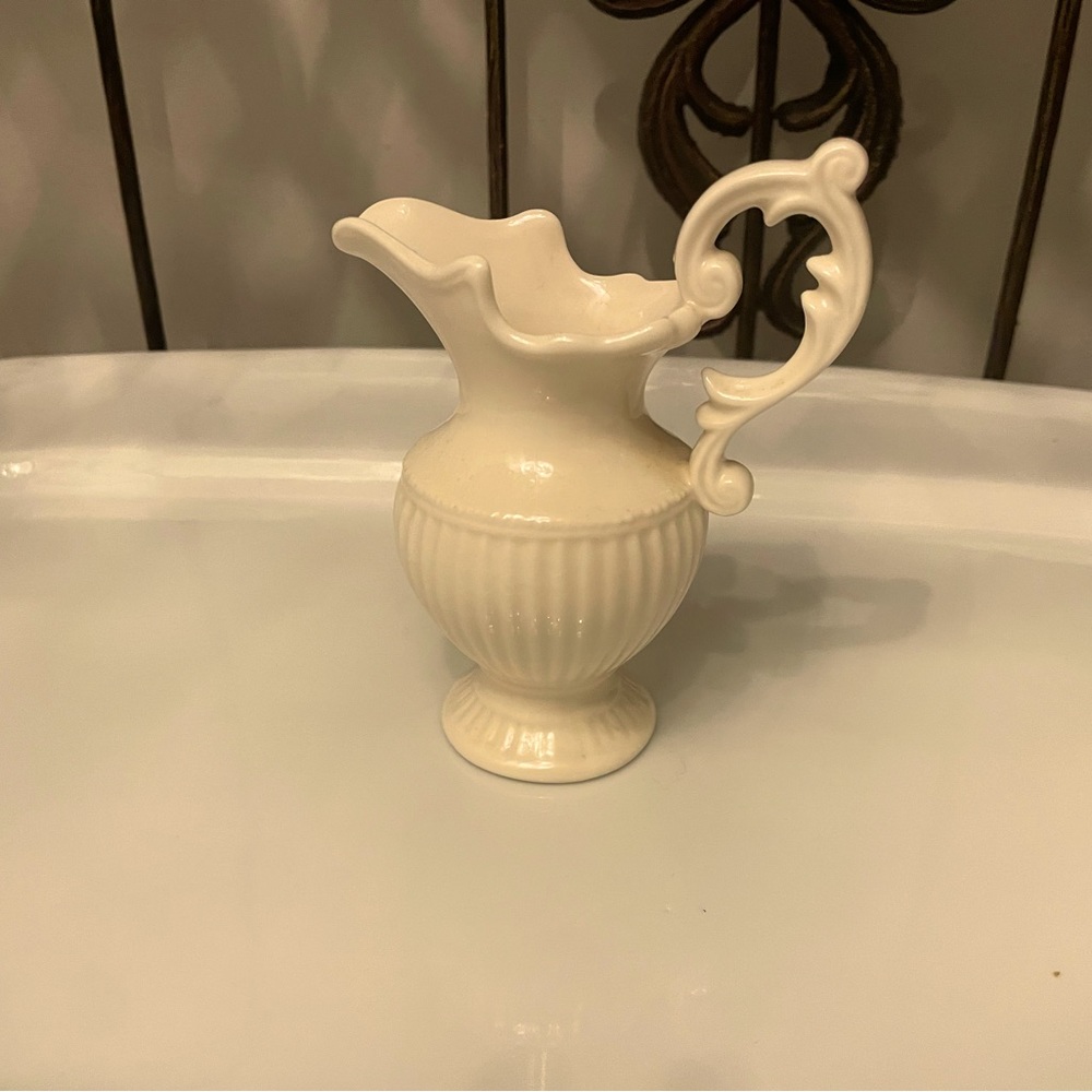 I. Godinger & Co. miniature creamer/syrup/milk